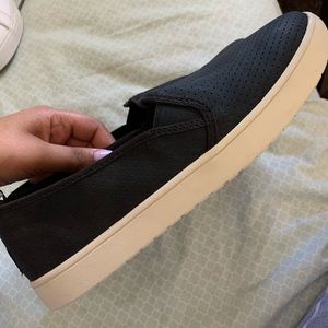 NEW Women’s Sz 10 Slip-On Shoes by KOOLABURRA